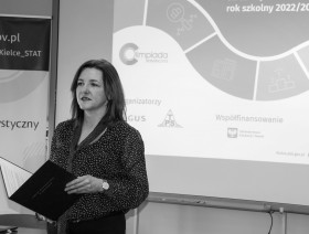 pełniąca obowiązki dyrektora urzędy statystycznego w Kielcach pani Ewa Tomczyk ogłasza wyniki
