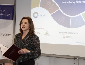 pełniąca obowiązki dyrektora urzędy statystycznego w Kielcach pani Ewa Tomczyk ogłasza wyniki